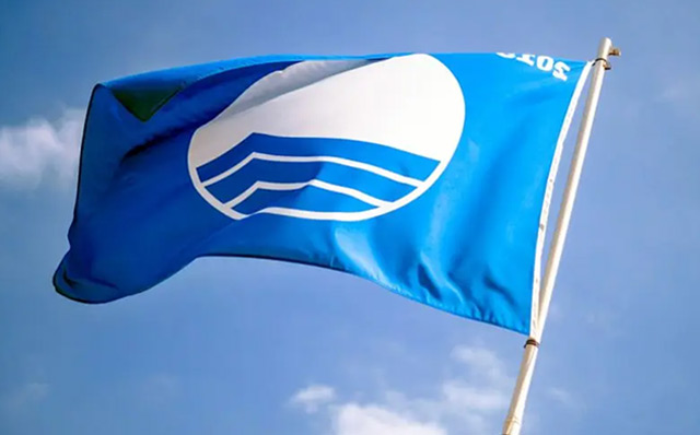 Calox de Costa Rica recibe el Galardón Bandera Azul Ecológica.
