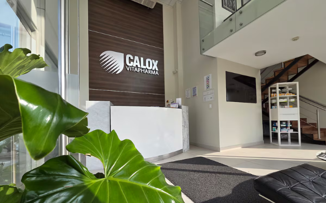 Tras compra de Vitapharma, Calox prioriza producción en Lurín para Perú y exportaciones